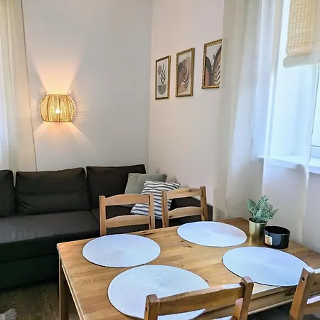 아파트 Comfortable Apartment, Sauna Included In The Price *